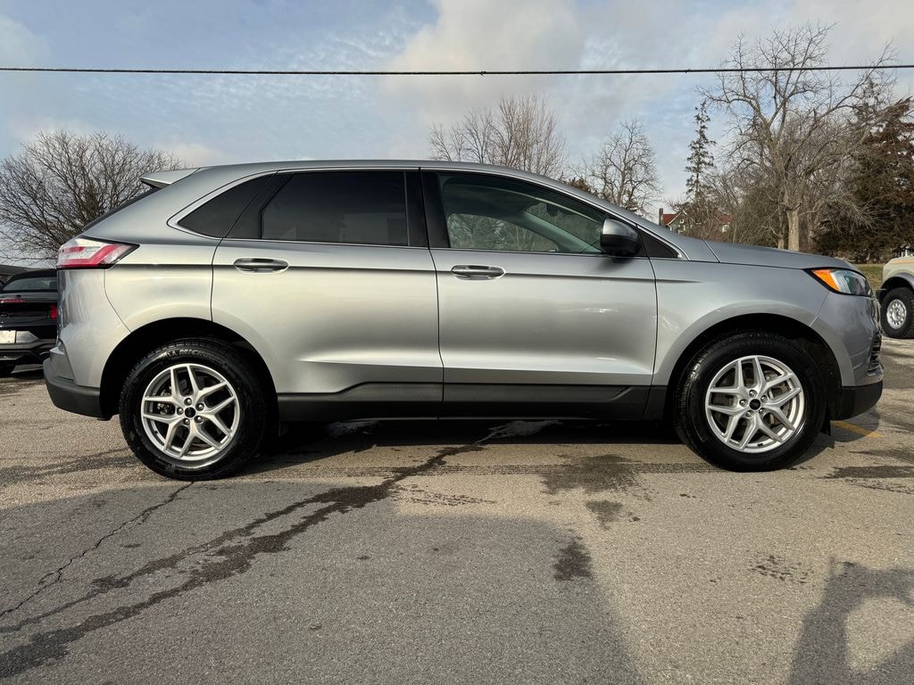 Used 2024 Ford Edge SEL SUV