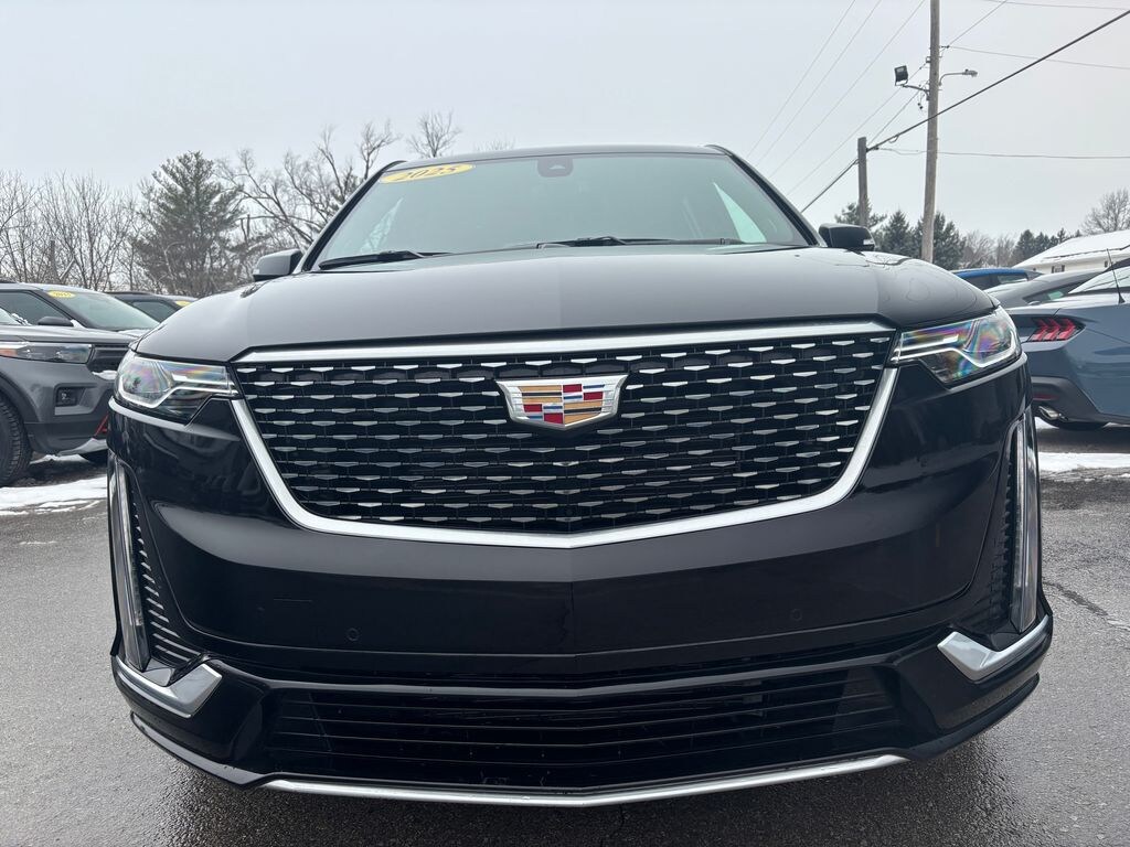 Used 2025 Cadillac XT6 Premium Luxury SUV