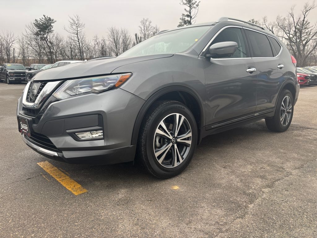 Used 2017 Nissan Rogue SL SUV
