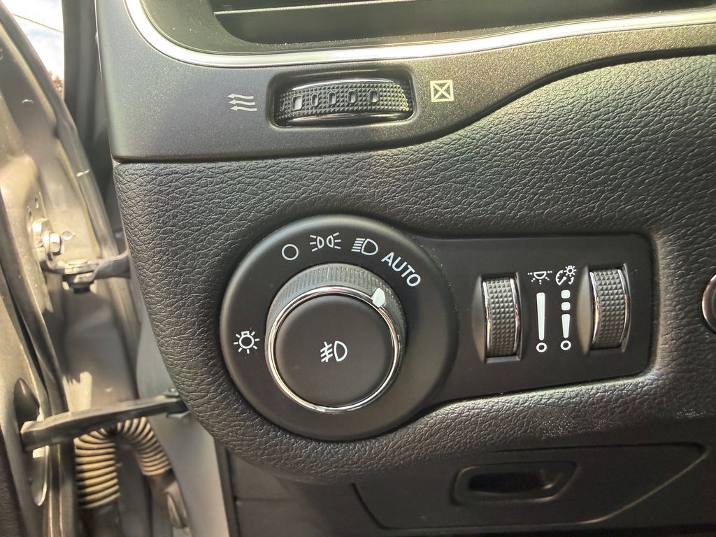 2022 Jeep Cherokee Trailhawk - Photo 20