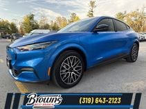 2025 Ford Mustang Mach-E SUV 