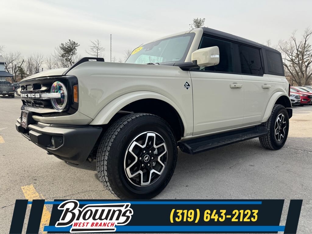 Used 2025 Ford Bronco Outer Banks SUV