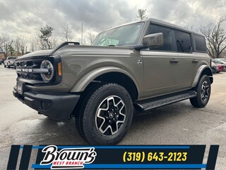 2026 Ford Bronco Outer Banks SUV