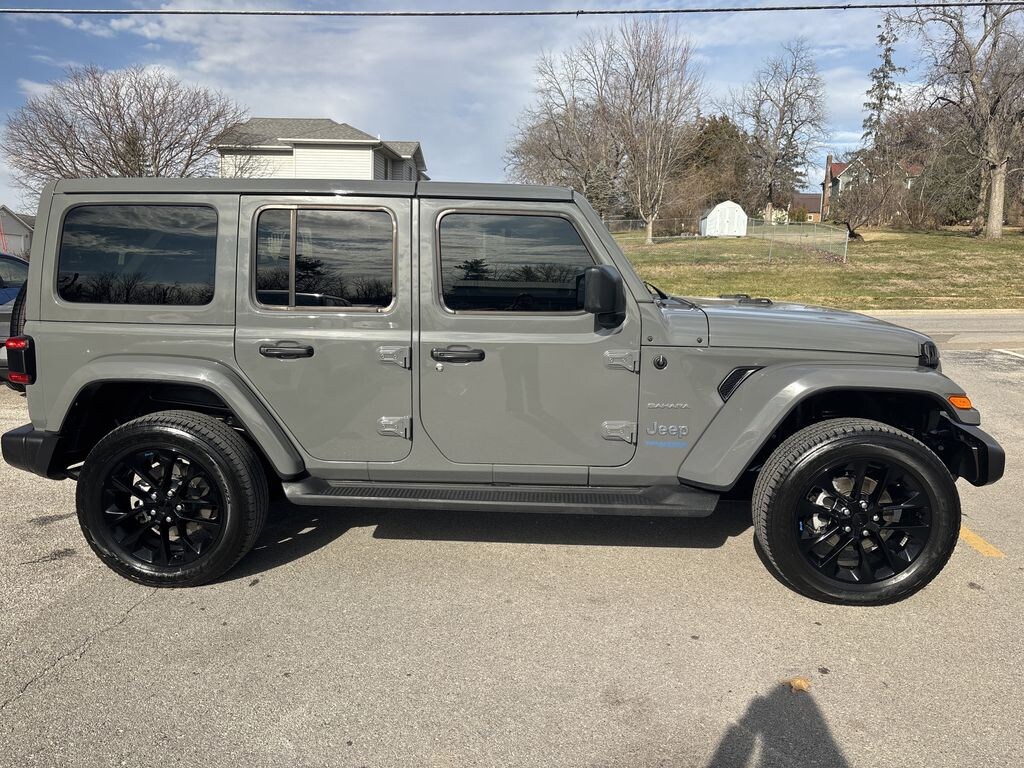 Used 2022 Jeep Wrangler Unlimited Sahara 4xe SUV
