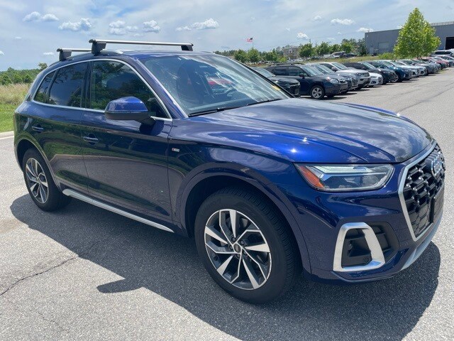 2025 Audi Q5 45 S line Premium Plus photo 3