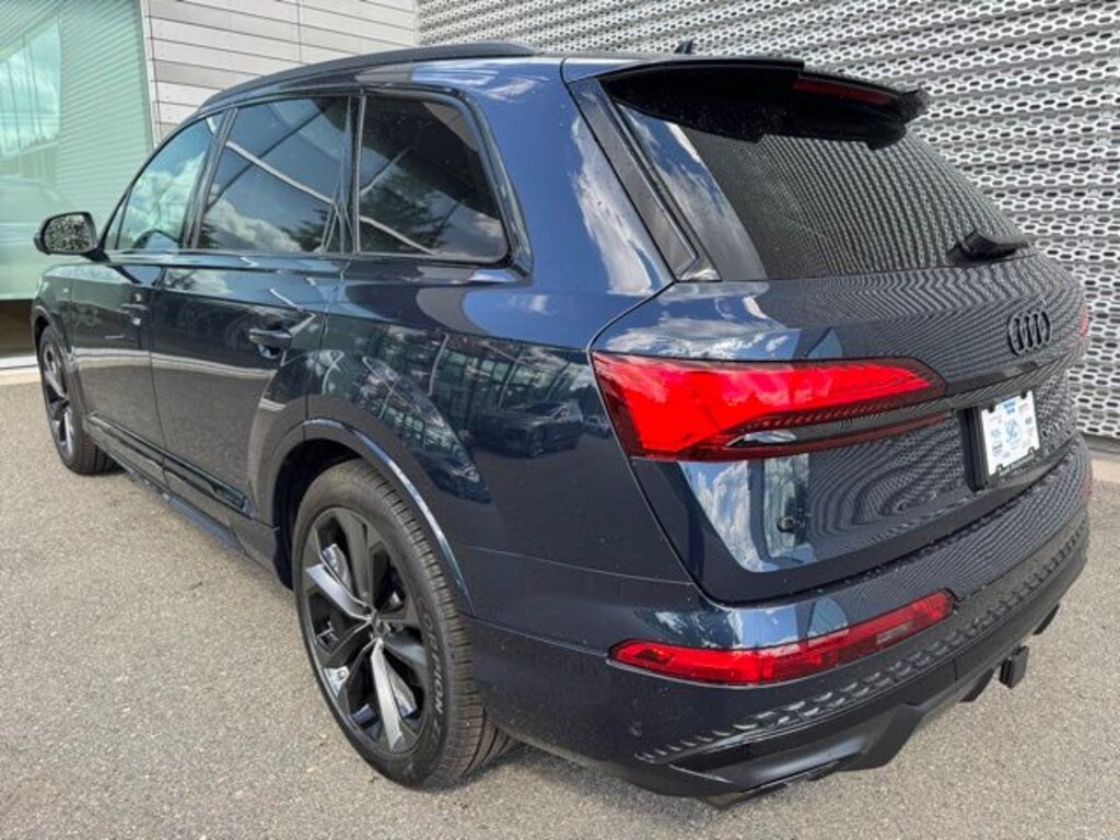 New 2026 Audi Q7 SUV