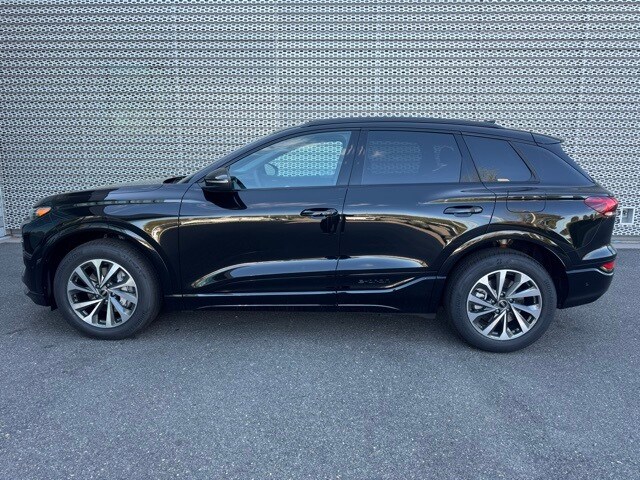 2025 Audi Q6 E-tron Premium Plus photo 2