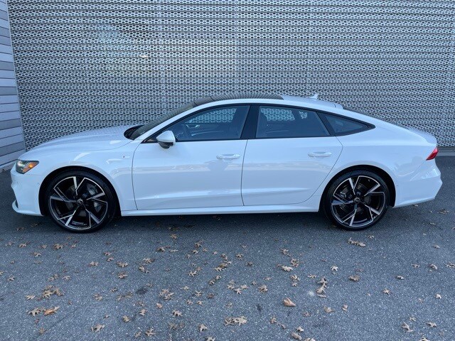 2025 Audi A7 55 Prestige photo 2