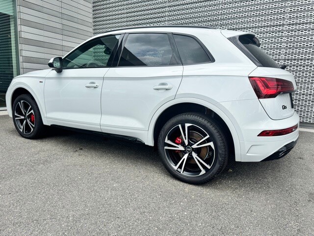 2025 Audi Q5 S line Premium Plus photo 3