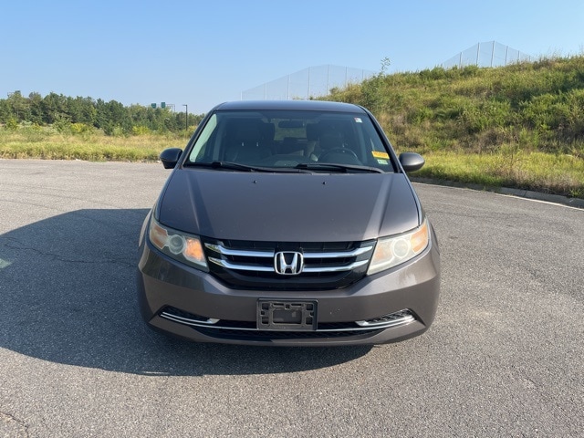 Used 2016 Honda Odyssey SE with VIN 5FNRL5H36GB043988 for sale in Richmond, VA