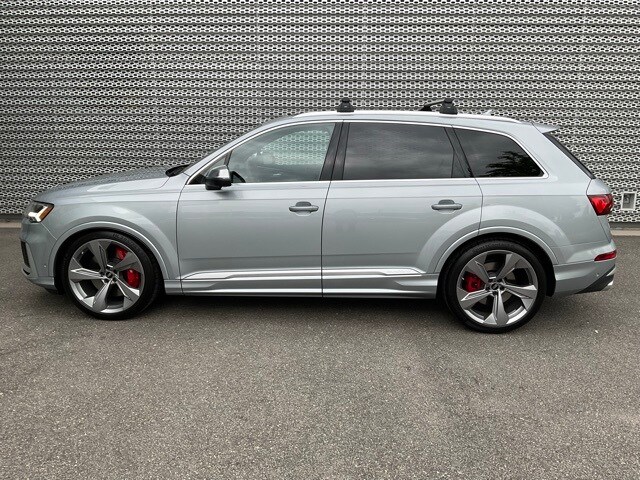 2024 Audi SQ7 Premium Plus photo 2