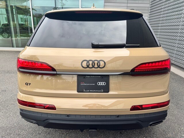 2025 Audi Q7 55 Premium Plus photo 4