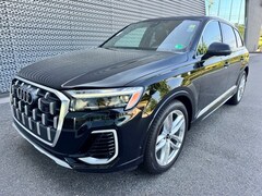 2025 Audi Q7 55 Premium Plus SUV