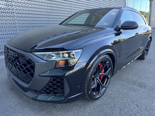 2026 Audi RS Q8 Base's photo