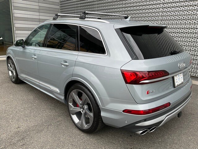2024 Audi SQ7 Premium Plus photo 3
