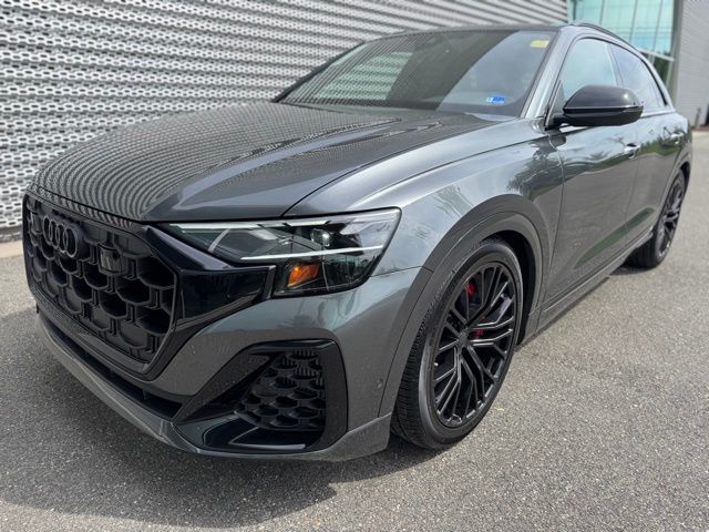 2026 Audi SQ8 Premium Plus quattro's photo