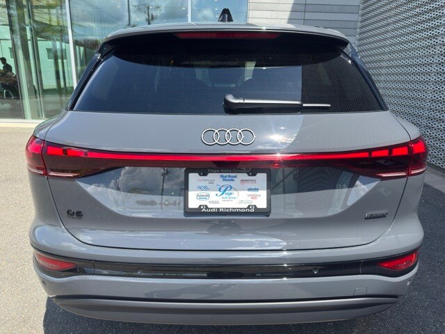 2025 Audi Q6 E-tron Premium Plus photo 4