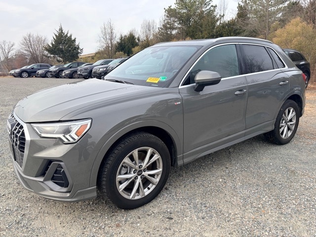 2025 Audi Q3 S Line Premium's photo