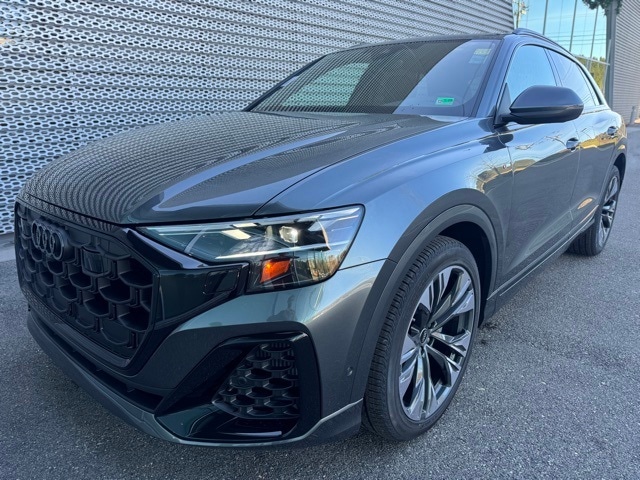 2026 Audi Q8 Premium Plus's photo
