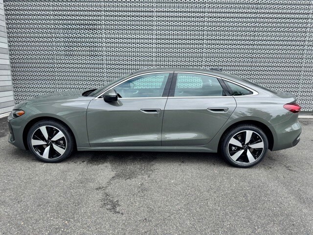 2025 Audi A5 2.0T Premium Plus photo 2