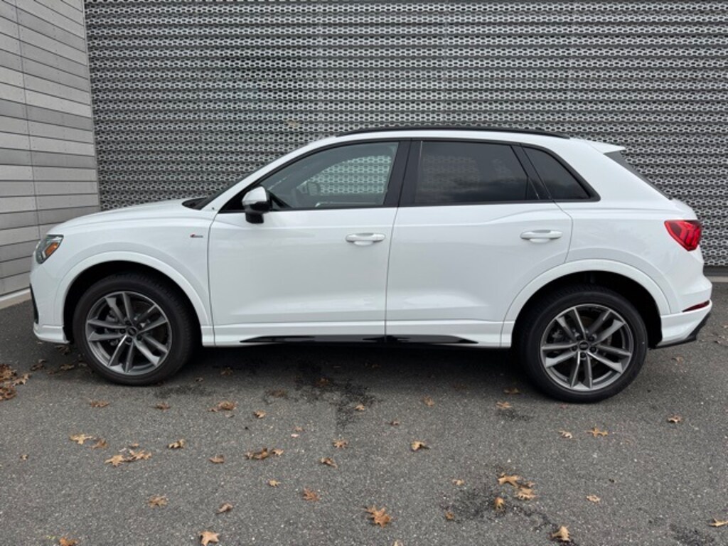 New 2025 Audi Q3 45 S line Premium SUV