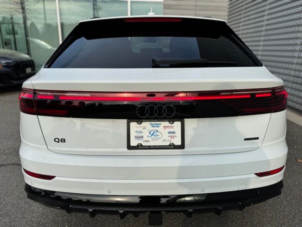 New 2026 Audi Q8 SUV