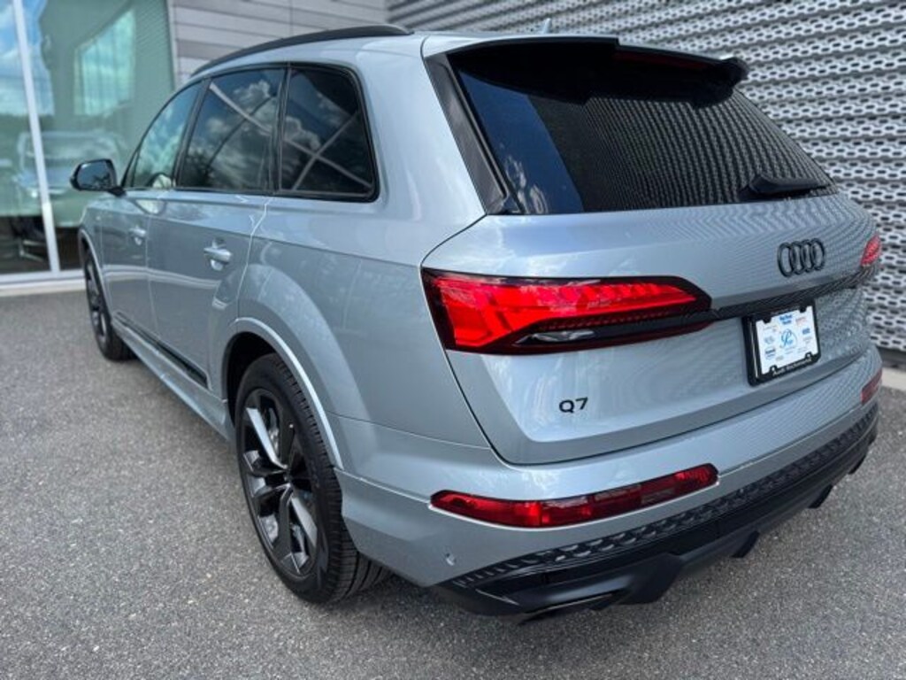 New 2026 Audi Q7 SUV