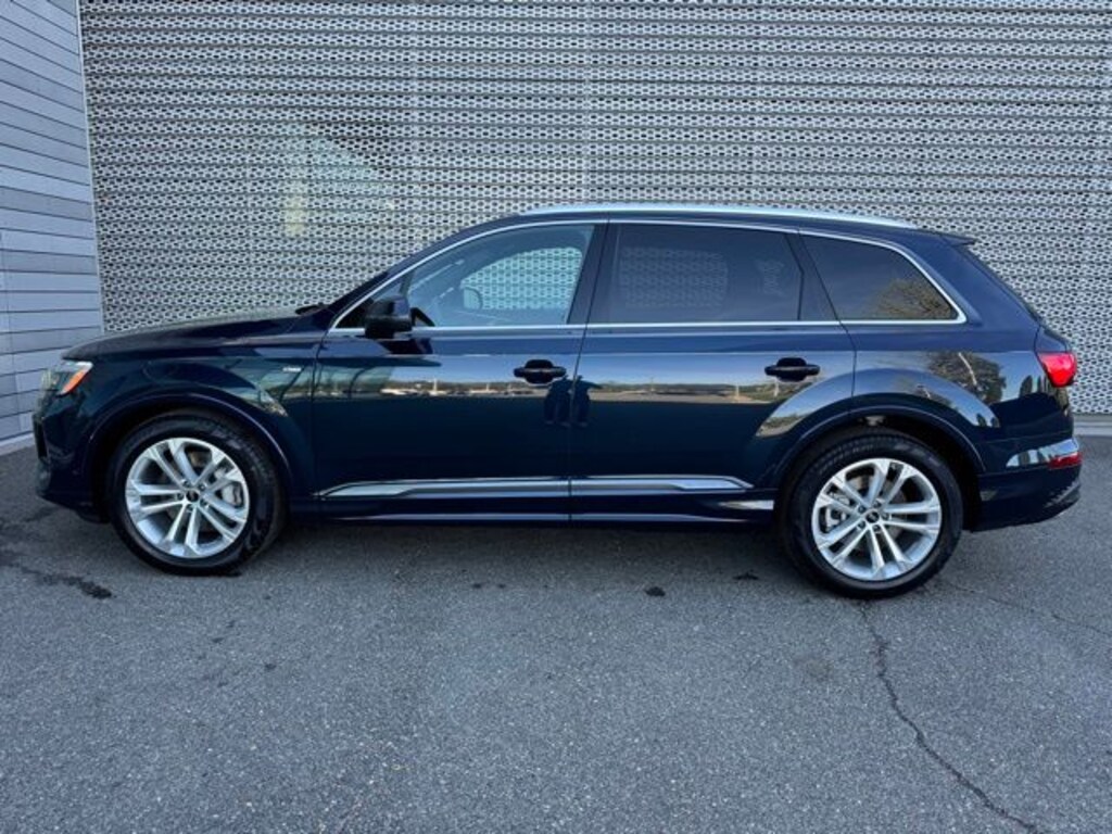 New 2026 Audi Q7 SUV