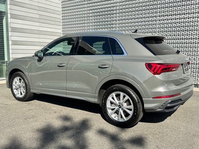 2024 Audi Q3 S line Premium photo 3
