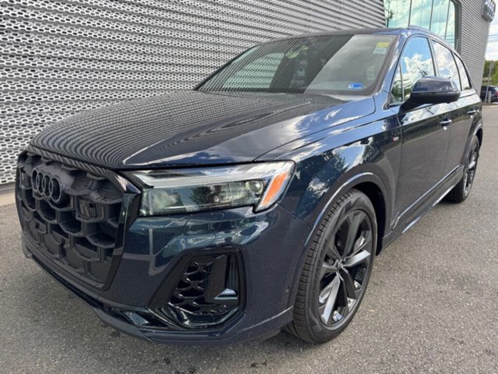 New 2026 Audi Q7 SUV