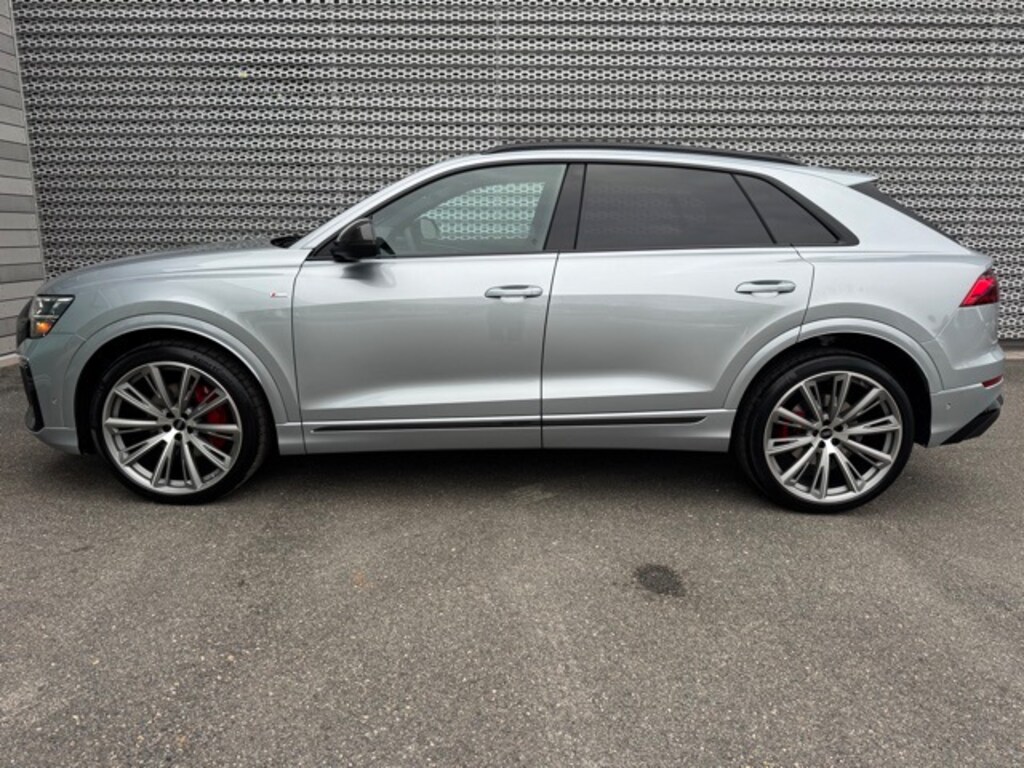 New 2026 Audi Q8 55 Prestige SUV