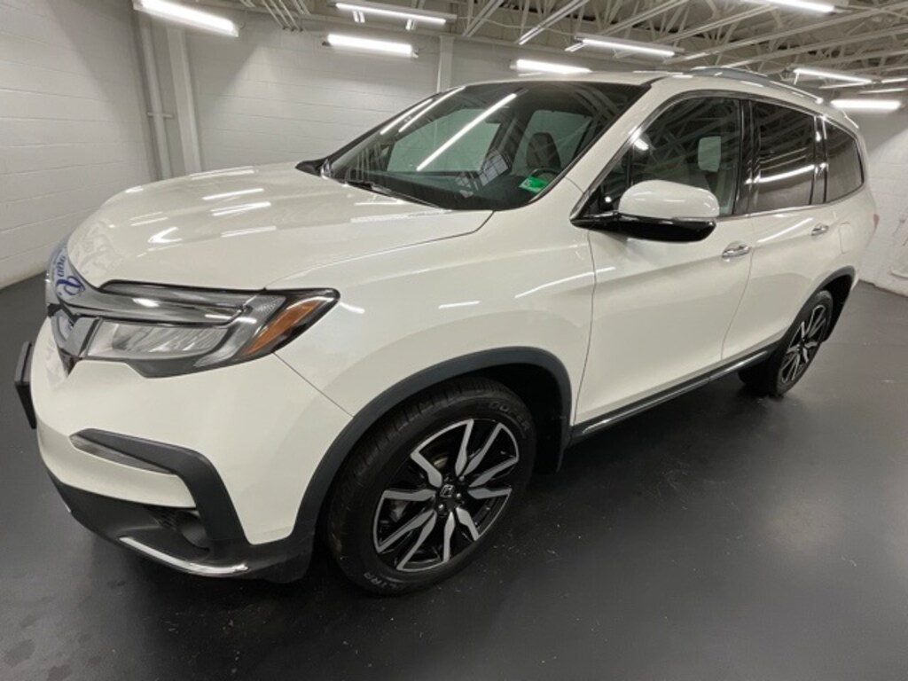 Certified 2019 Honda Pilot Touring SUV