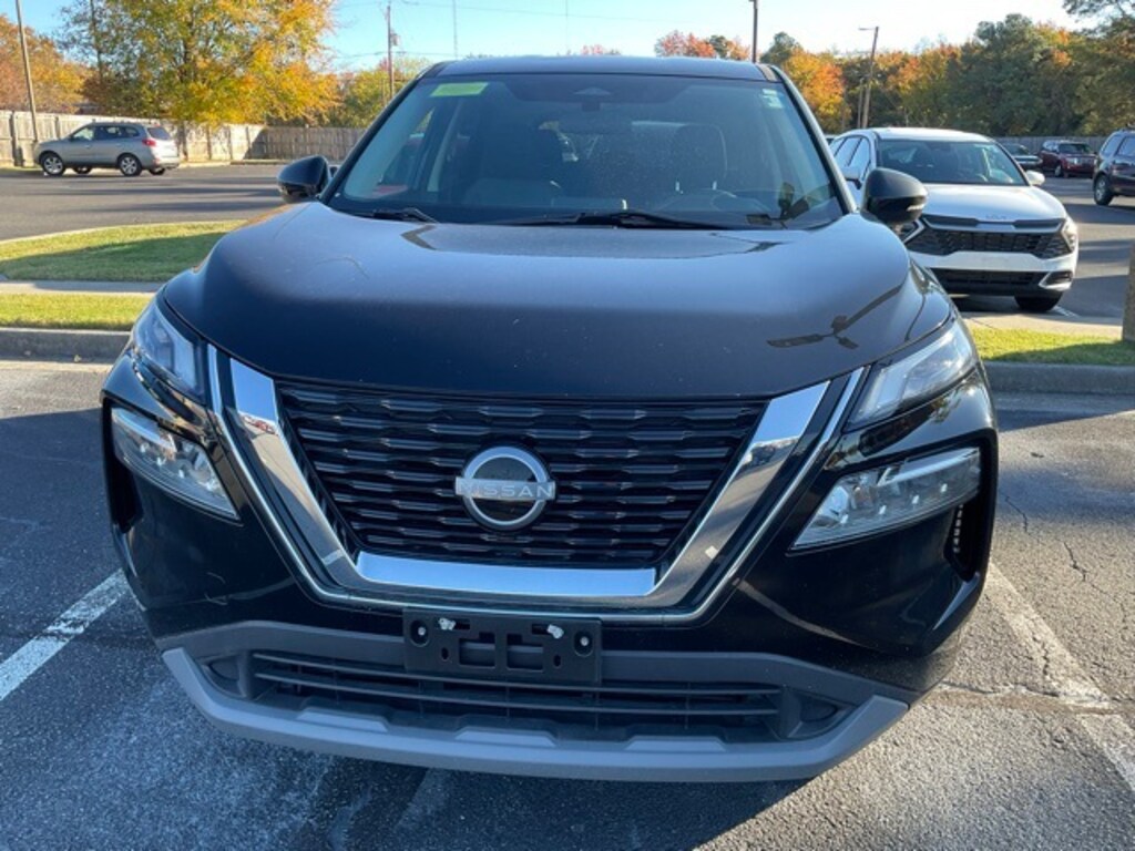 Used 2022 Nissan Rogue SV SUV