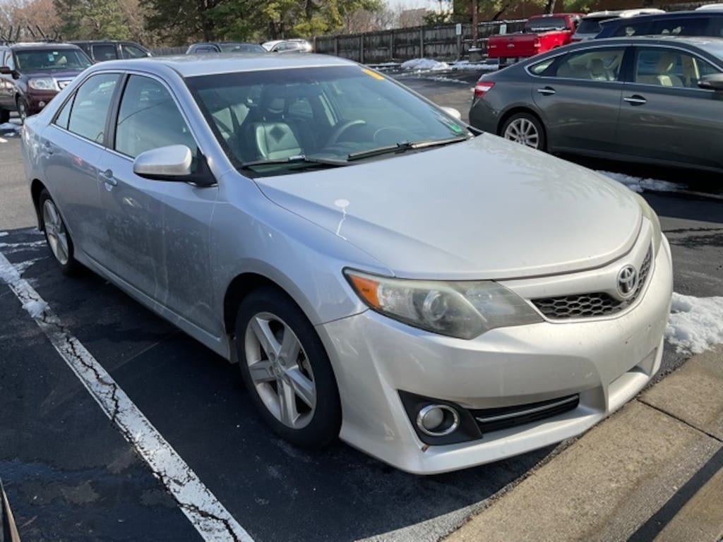 Used 2013 Toyota Camry L Sedan