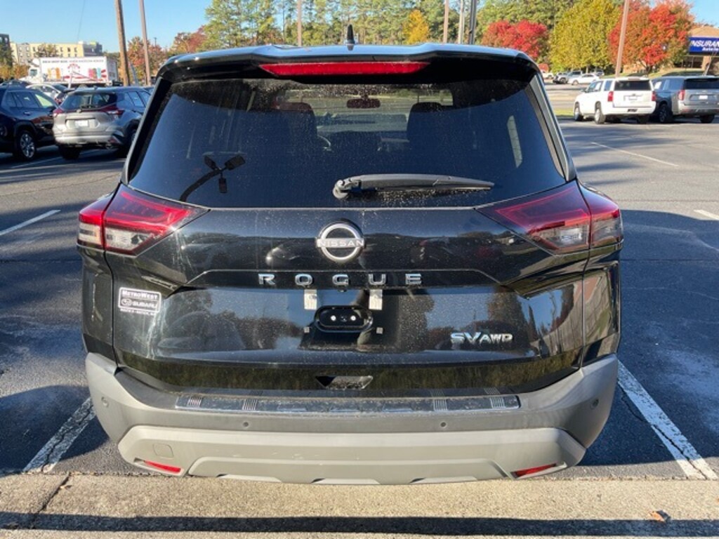 Used 2022 Nissan Rogue SV SUV