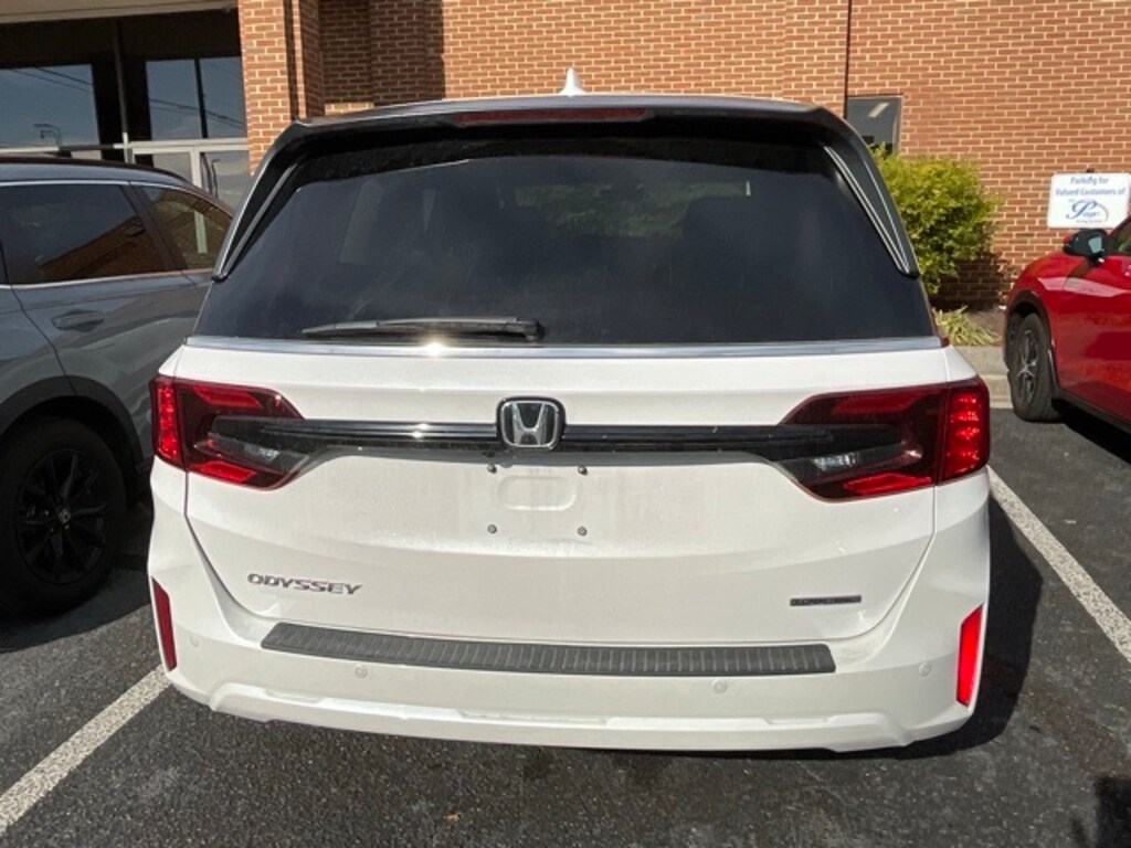 Used 2025 Honda Odyssey Touring Van