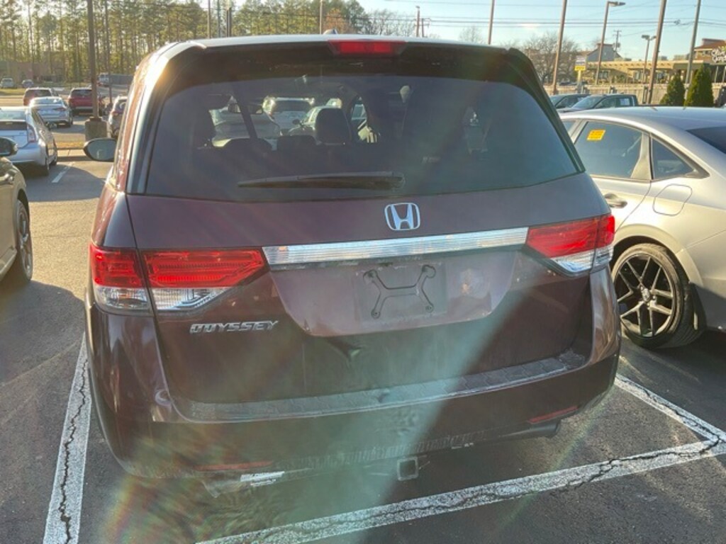 Used 2016 Honda Odyssey EX-L Van Passenger Van