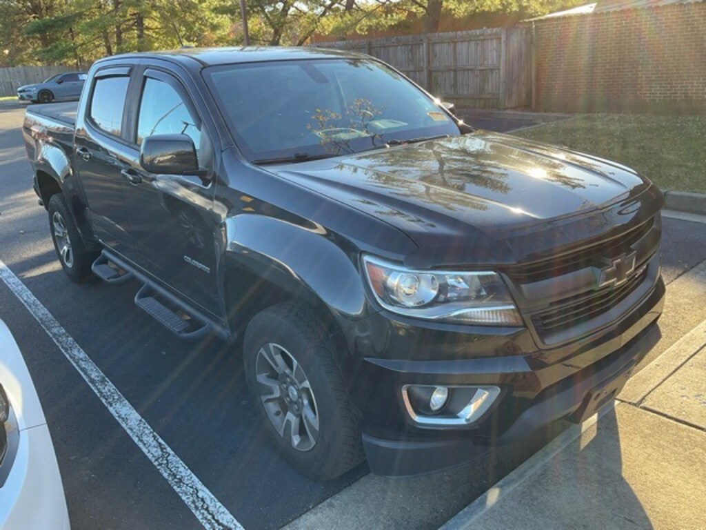 Used 2017 Chevrolet Colorado Z71 Truck Crew Cab