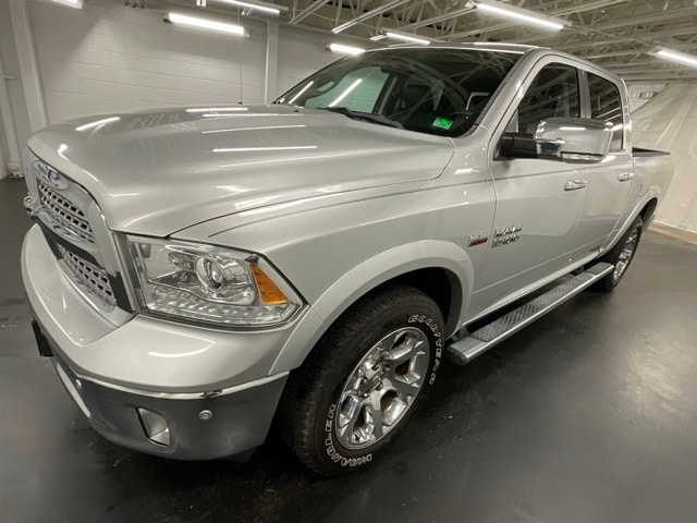 2016 RAM Ram 1500 Pickup Laramie's photo