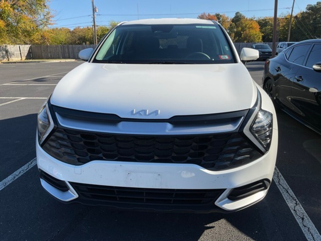 Used 2024 Kia Sportage LX SUV