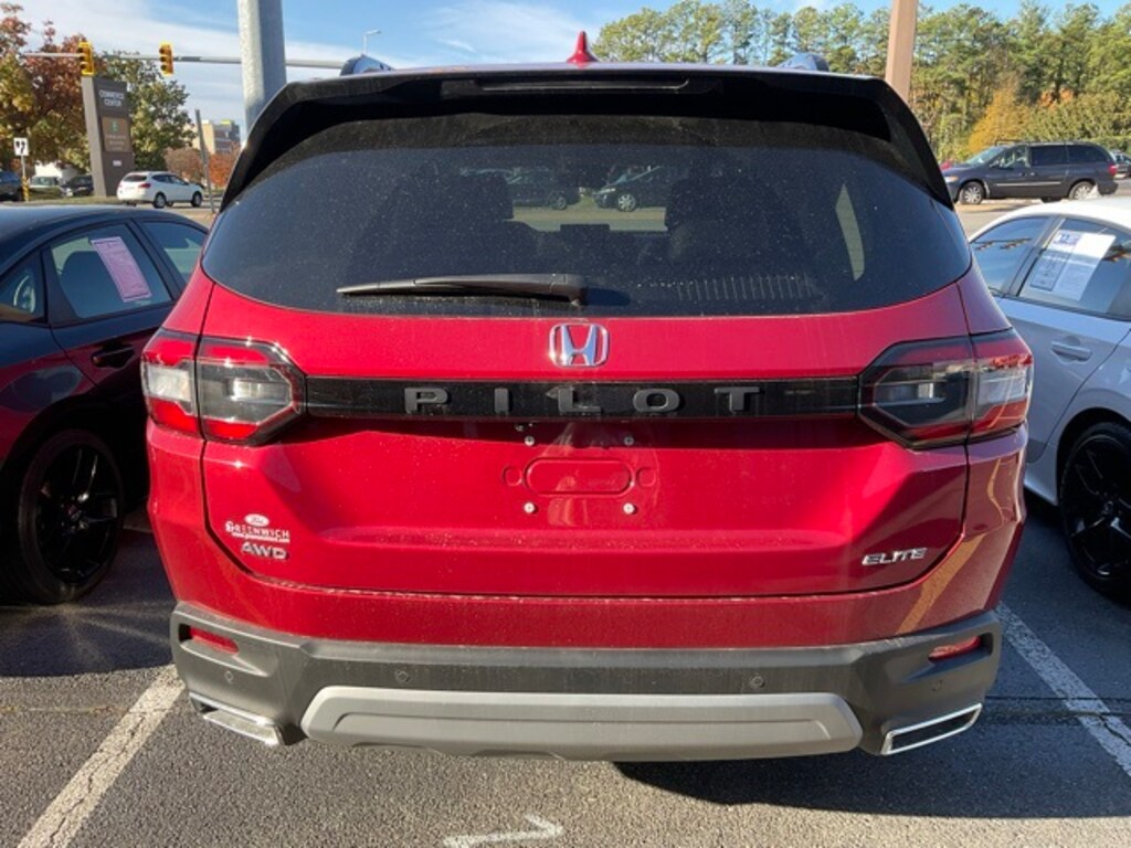 Certified 2025 Honda Pilot Elite SUV