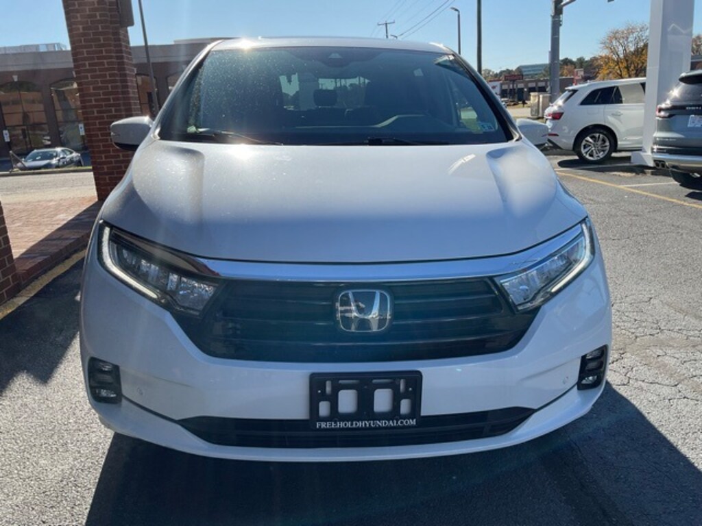 Certified 2023 Honda Odyssey Elite Van