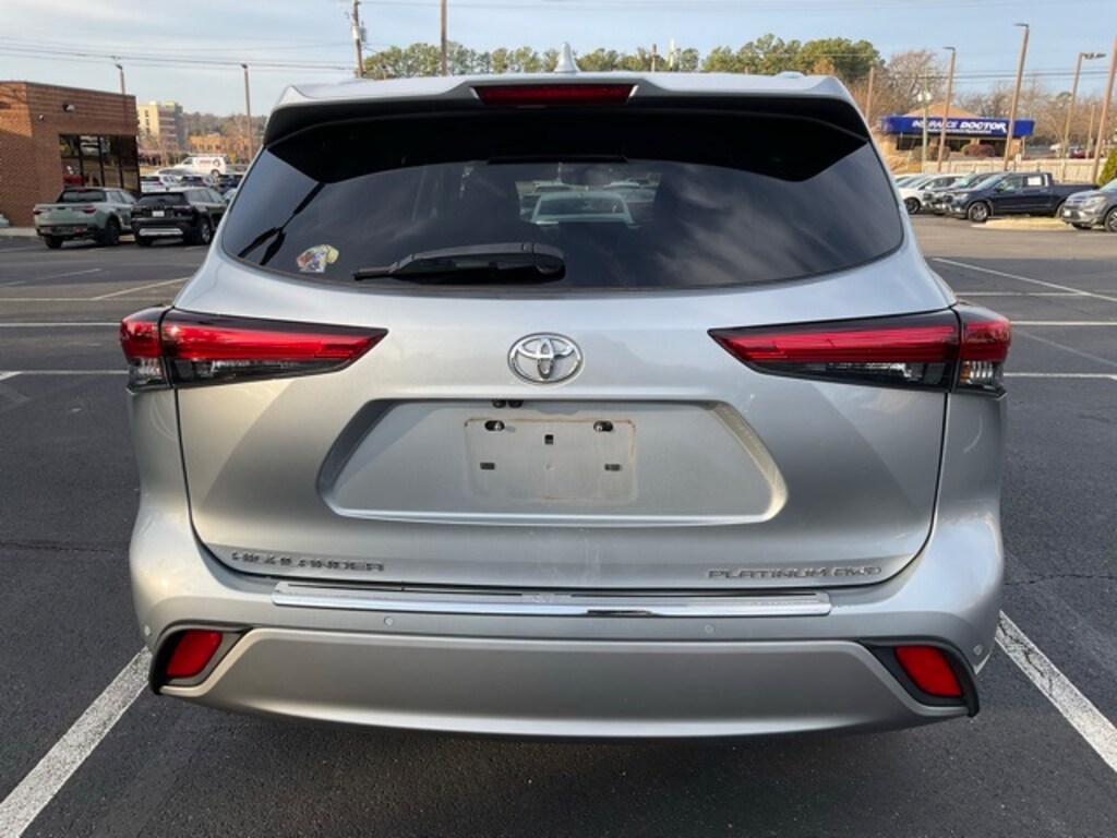 Used 2020 Toyota Highlander Platinum SUV