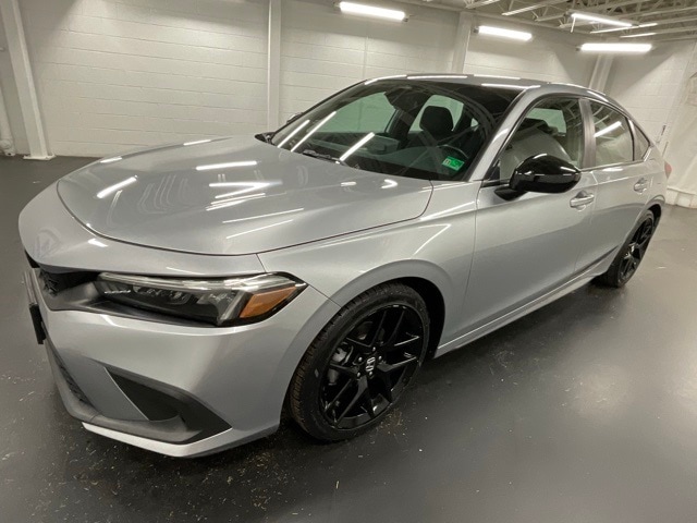 2024 Honda Civic Hatchback Sport's photo