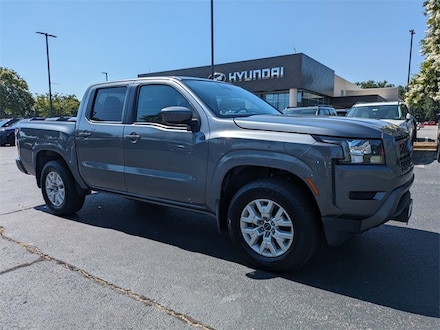 2022 Nissan Frontier SV Truck