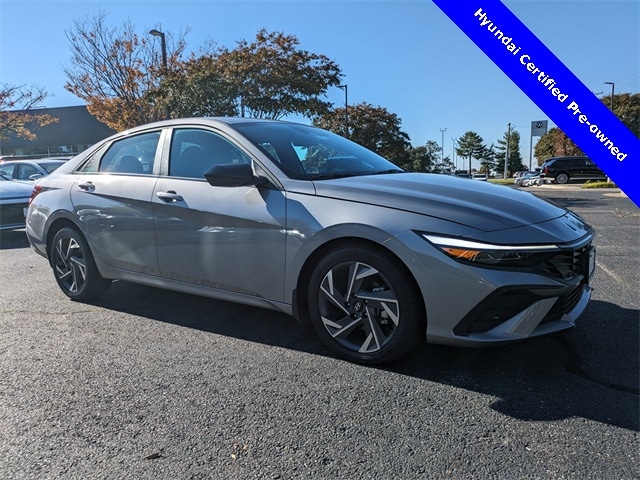 2025 Hyundai Elantra SEL