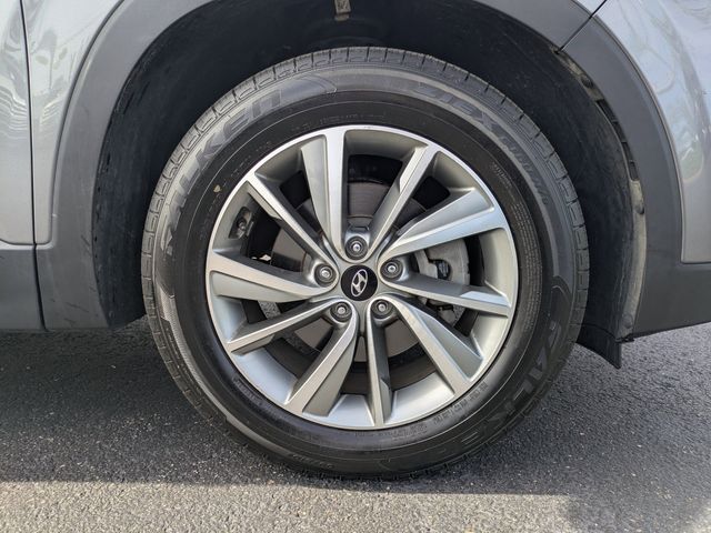 2019 Hyundai Santa Fe Limited - Photo 11