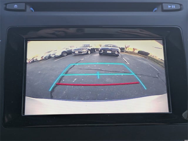 2019 Toyota Highlander LE - Photo 20