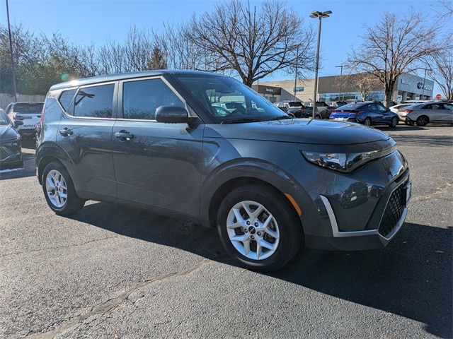 2023 Kia Soul S's photo