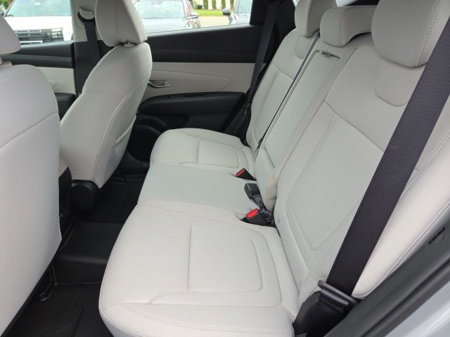 2026 Hyundai Tucson SE - Photo 15